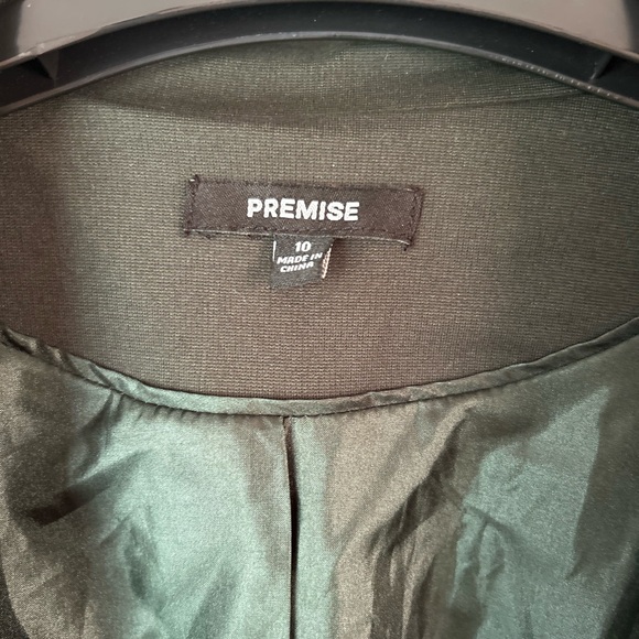 Premise Crop Blazer - Forest Green - Size 10 - Picture 2 of 3